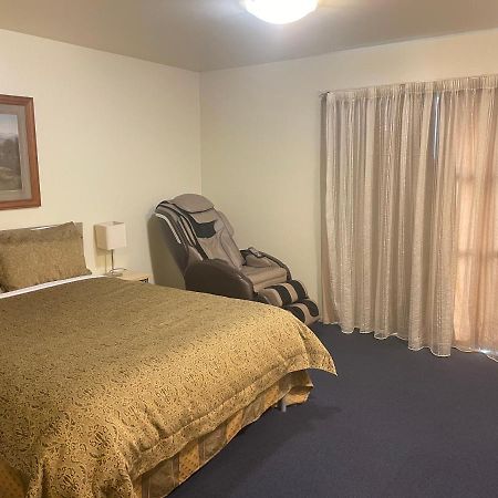 Abbots Hamilton - Hotel And Conference Centre Экстерьер фото