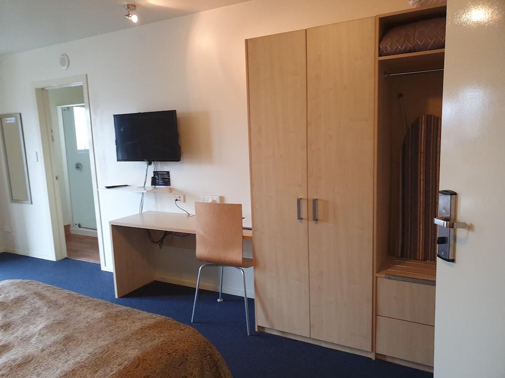 Abbots Hamilton - Hotel And Conference Centre Экстерьер фото
