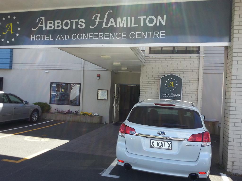 Abbots Hamilton - Hotel And Conference Centre Экстерьер фото