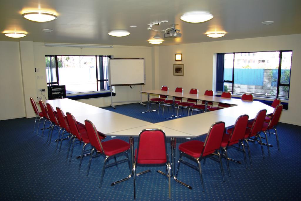 Abbots Hamilton - Hotel And Conference Centre Экстерьер фото