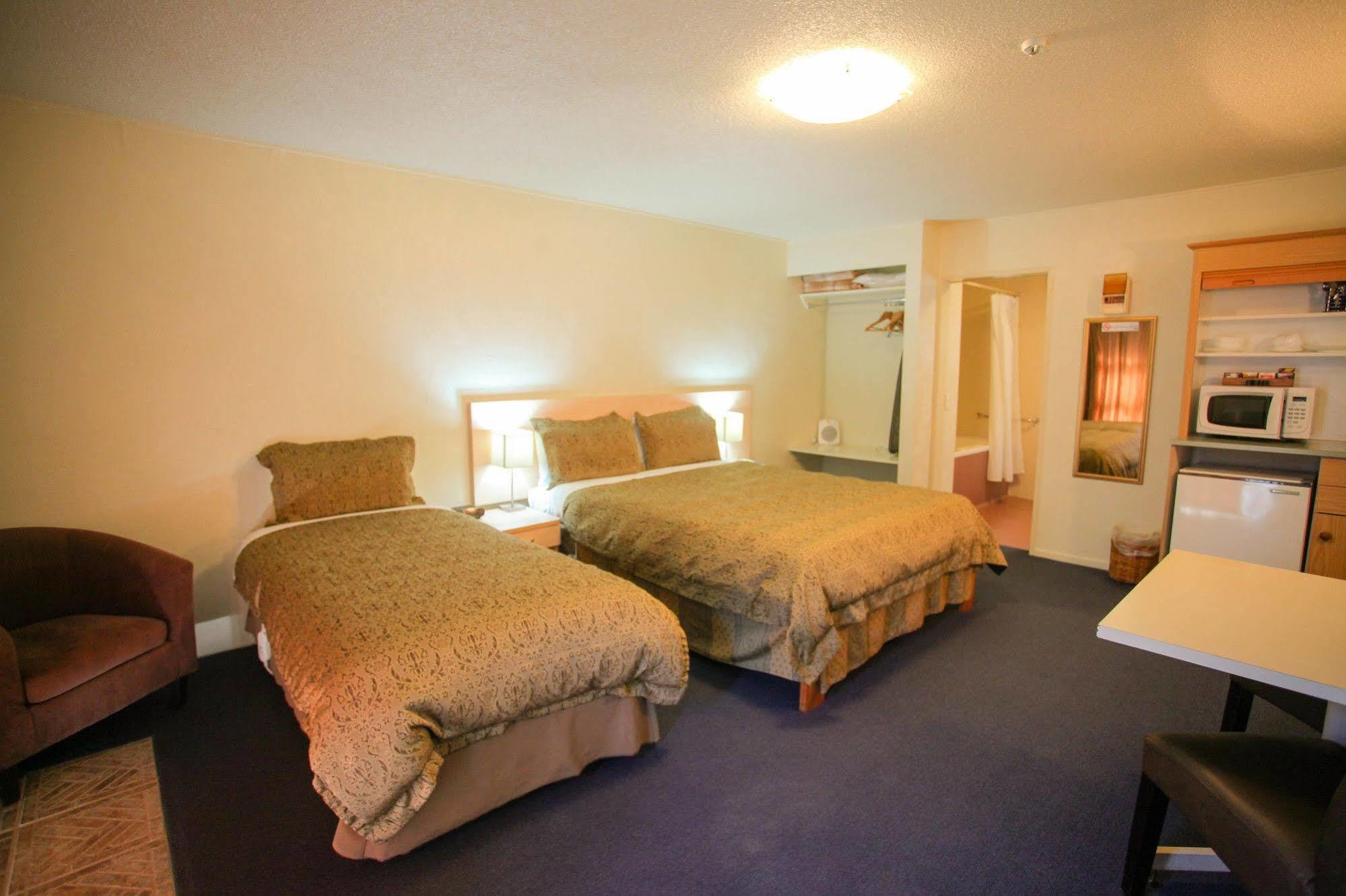 Abbots Hamilton - Hotel And Conference Centre Экстерьер фото